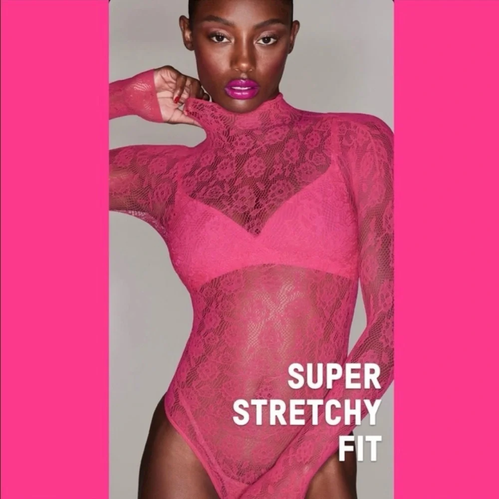 BNWT! SKIMS, WARP KNIT LACE BODYSUIT IN PUNCH / XXS-S, SOLD OUT! 😻💖 - Picture 4 of 7